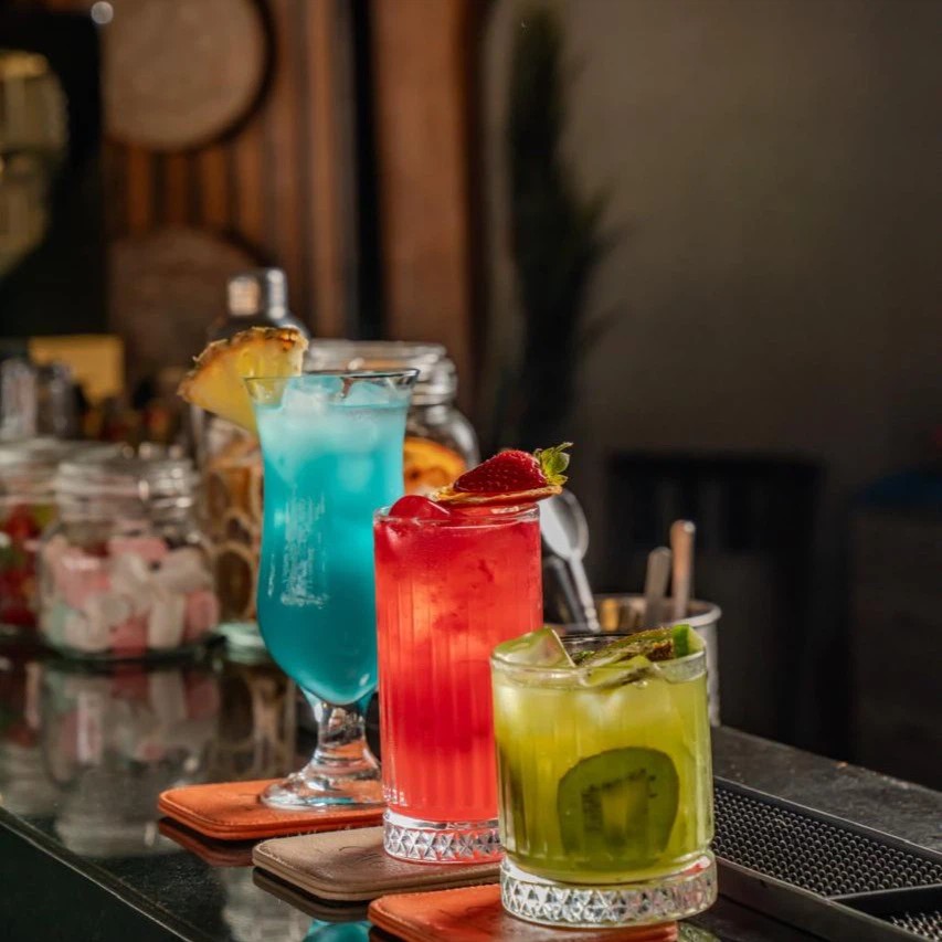 Drinks & Cold Creations